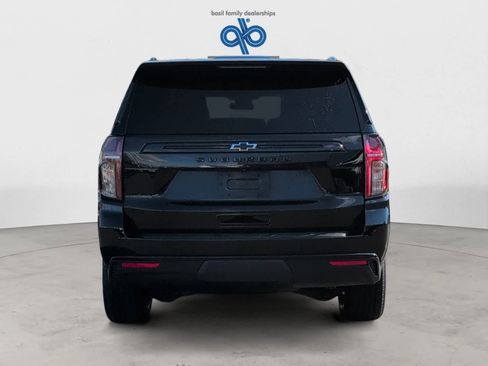 Used 2023 Chevrolet Suburban Z71 image 8