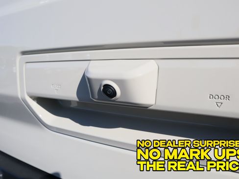 New 2025 Ford Bronco Sport Outer Banks w/ Outer Banks Tech Package+ AWD/4WD image 5