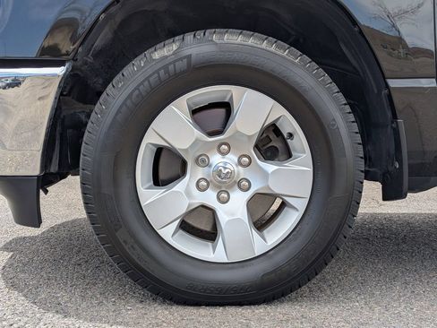 Used 2019 RAM 1500 Big Horn AWD/4WD image 24