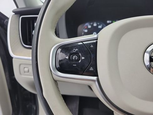 Used 2018 Volvo XC60 T6 Inscription w/ Convenience Package AWD/4WD image 24
