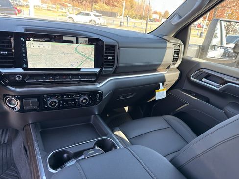 New 2026 Chevrolet Silverado 2500 LT w/ All Star Edition image 28