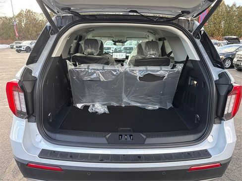 New 2026 Ford Explorer Active w/ Active Comfort Package image 11