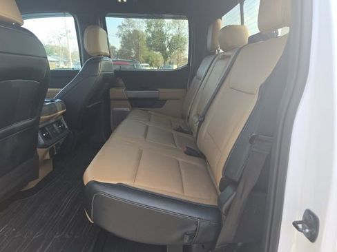Used 2024 Ford F350 Lariat w/ FX4 Off-Road Package image 13