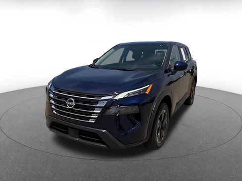 Used 2025 Nissan Rogue SV FWD image 7