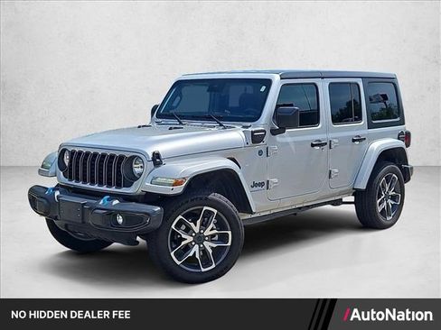 Used 2024 Jeep Wrangler Unlimited AWD/4WD image 1