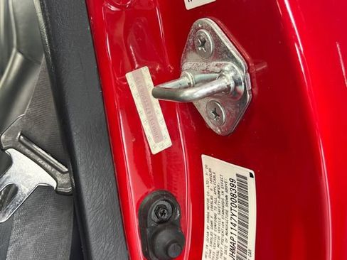 Used 2000 Honda S2000 image 69