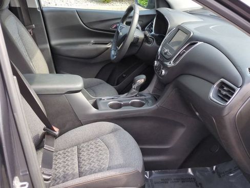Used 2022 Chevrolet Equinox LT FWD image 29