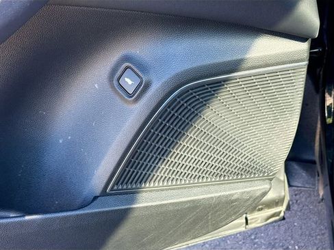 Used 2022 Acura MDX FWD w/ Technology Package image 19