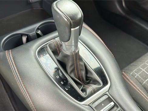 Used 2023 Honda HR-V Sport image 17