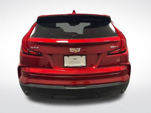 Used 2024 Cadillac XT4 Luxury w/ Cold Weather Package FWD image 4