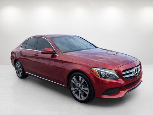 Used 2018 Mercedes-Benz C 300 Sedan image 3