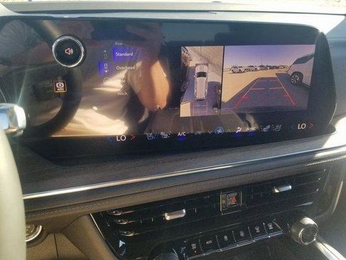 New 2026 Chevrolet Tahoe High Country image 19