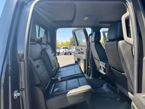 Used 2024 GMC Sierra 3500 Denali w/ Denali Reserve Package AWD/4WD image 33
