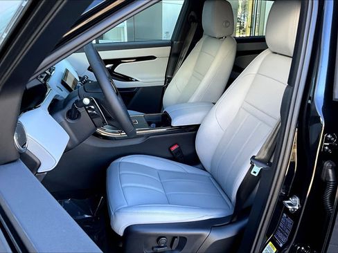 New 2026 Land Rover Range Rover Evoque S image 9