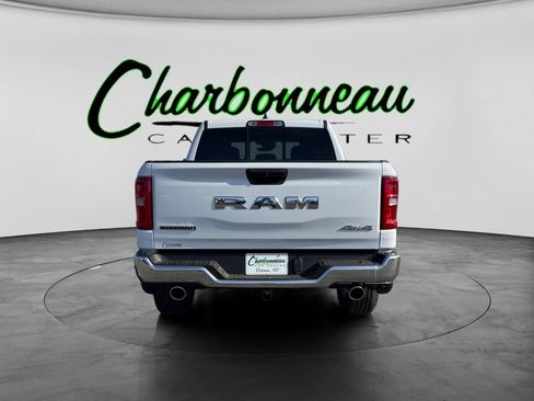 Used 2026 RAM 1500 Big Horn AWD/4WD image 4
