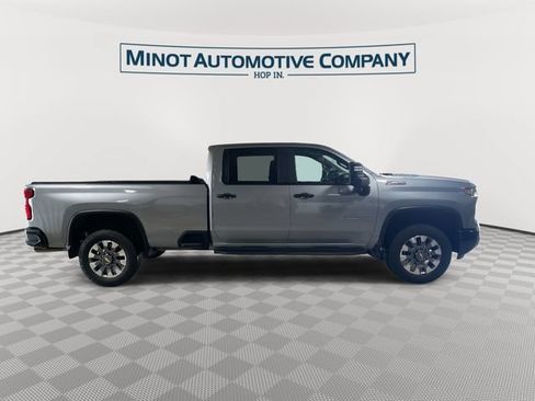 Used 2025 Chevrolet Silverado 2500 Custom w/ Custom Value Package AWD/4WD image 10