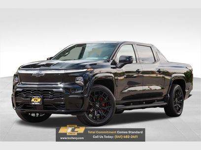 New 2026 Chevrolet Silverado EV 4x4 Crew Cab