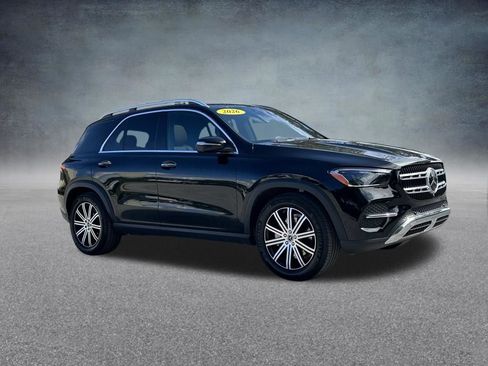 Used 2026 Mercedes-Benz GLE 350 4MATIC image 3