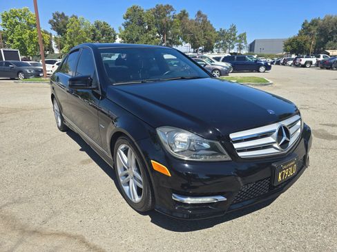 Used 2012 Mercedes-Benz C 250 Sedan image 3