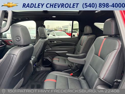 Certified 2024 Chevrolet Traverse RS w/ LPO, Floor Liner Package image 21