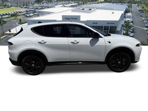 New 2025 Dodge Hornet R/T w/ Tech Pack image 4