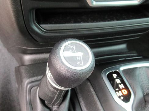 Certified 2023 Jeep Wrangler Sport image 25