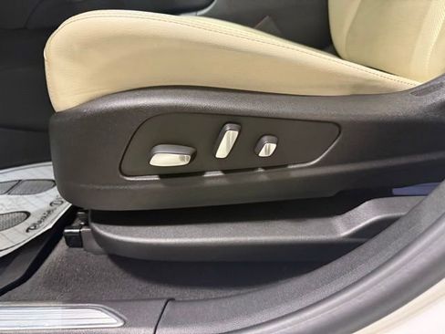 Used 2022 Cadillac XT5 Sportv w/ Technology Package image 13