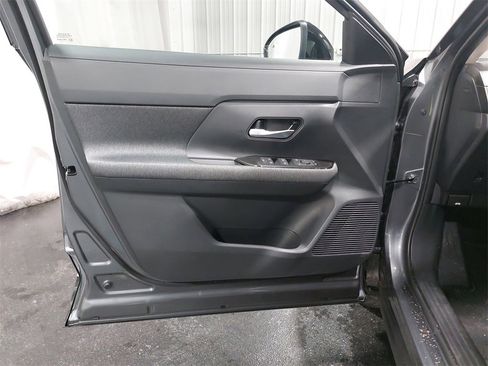 New 2026 Nissan Kicks SV image 26