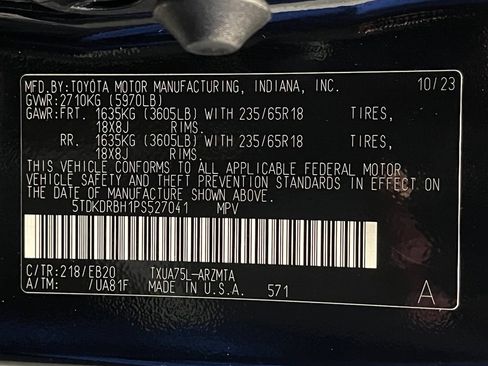 Used 2023 Toyota Highlander XLE AWD/4WD image 24