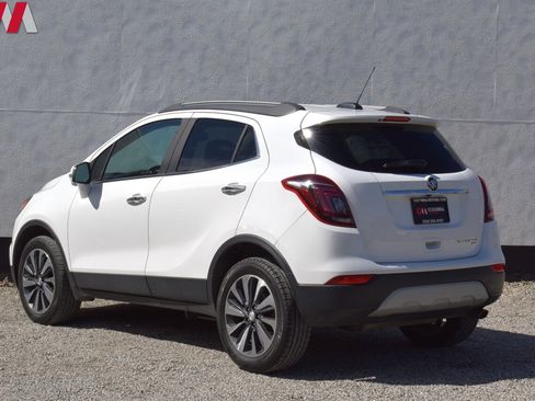 Used 2020 Buick Encore Essence image 2