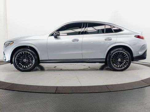 Certified 2025 Mercedes-Benz GLC 300 4MATIC image 4