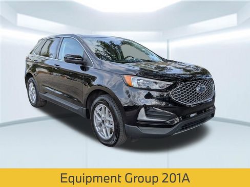 Used 2024 Ford Edge SEL image 8
