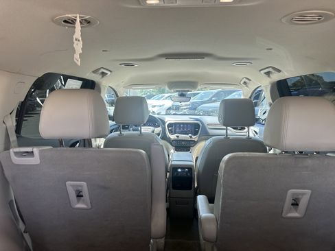Used 2020 GMC Acadia Denali AWD/4WD image 13