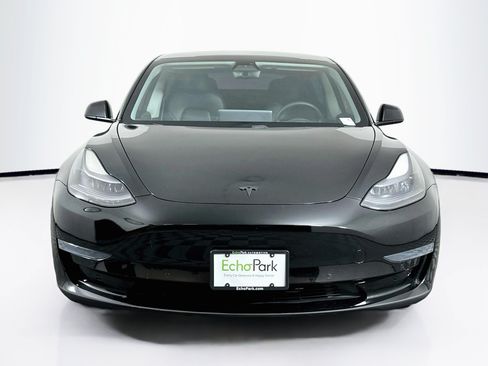 Used 2021 Tesla Model 3 Standard Range Plus RWD image 2