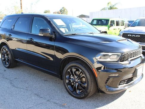 Used 2022 Dodge Durango GT image 3