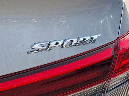 Used 2024 Honda Civic Sport image 30