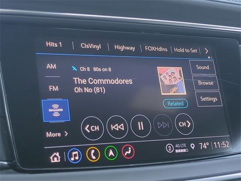 Used 2024 Buick Enclave Premium image 13