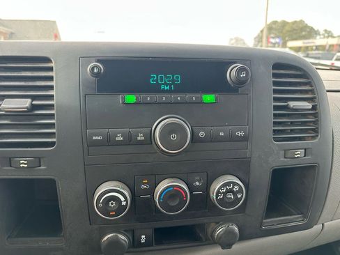 Used 2013 GMC Sierra 2500 W/T image 16