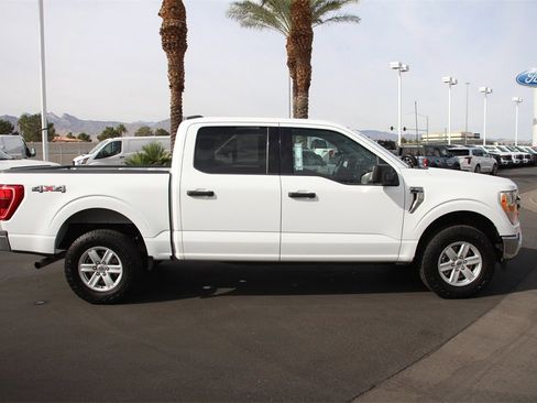 Certified 2022 Ford F150 XLT w/ Equipment Group 301A Mid image 24