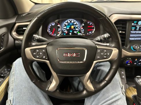 Used 2019 GMC Acadia Denali w/ Technology Package image 29