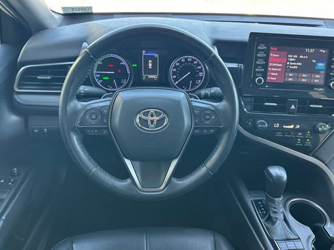 Certified 2022 Toyota Camry SE w/ Convenience Package FWD image 13