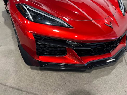 Used 2023 Chevrolet Corvette Z06 w/ Z07 Performance Package image 37