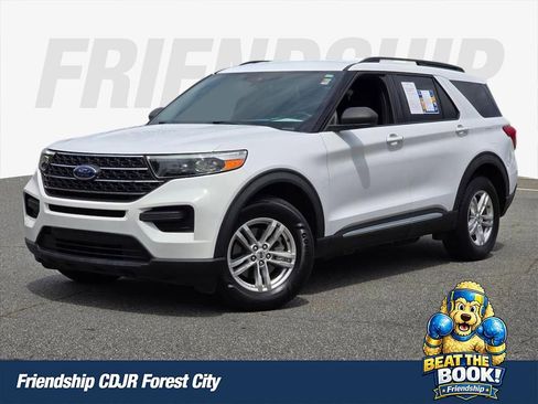 Used 2020 Ford Explorer XLT w/ Class III Trailer Tow Package AWD/4WD image 1