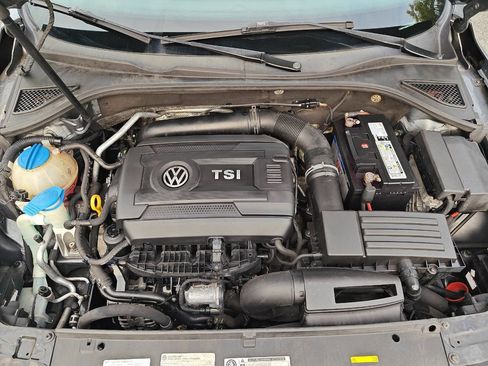 Used 2015 Volkswagen Passat 1.8T SE image 16