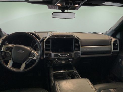 Used 2022 Ford F350 Platinum AWD/4WD image 21