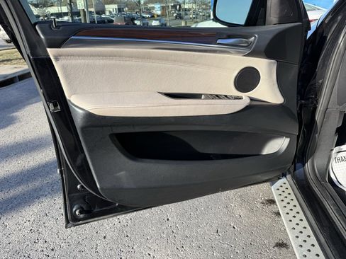 Used 2011 BMW X5 xDrive35i image 17