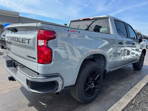 Used 2024 Chevrolet Silverado 1500 Custom w/ LPO, Dark Essentials Package image 5