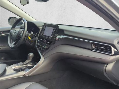 Used 2024 Toyota Camry SE image 24