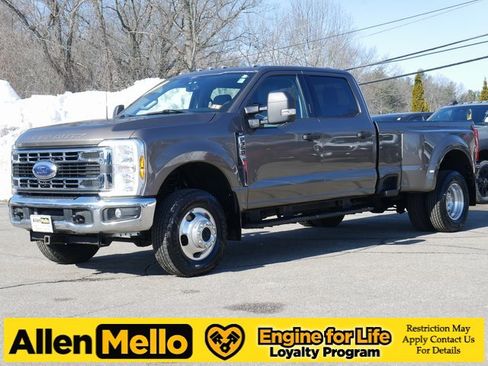 Used 2023 Ford F350 XLT image 1