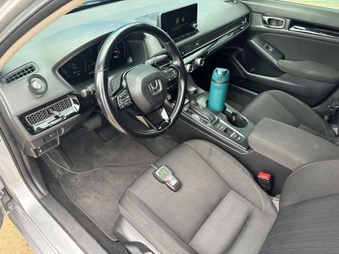Used 2022 Honda Civic EX image 16